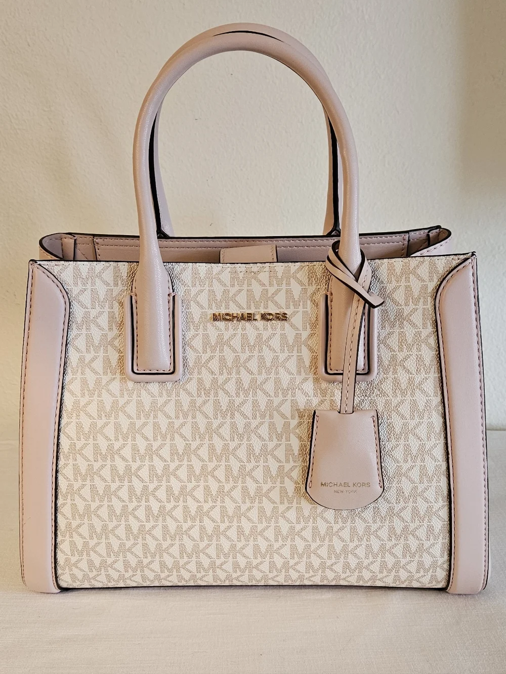 Michael Kors Blush and Cream Logo Satchel - Picture 2 of 11